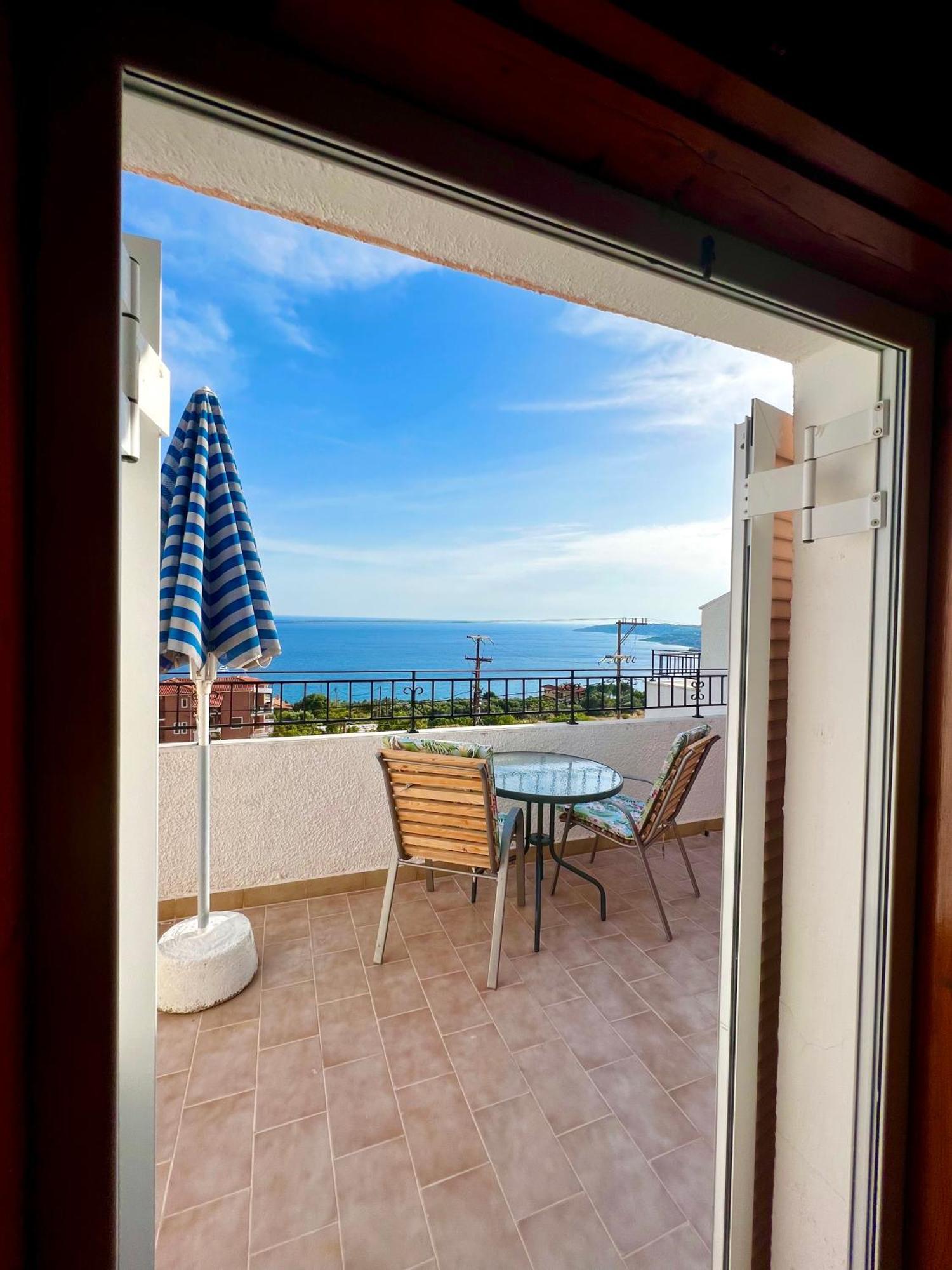 Ocean Front Studios 77 Lourdata  Exterior foto